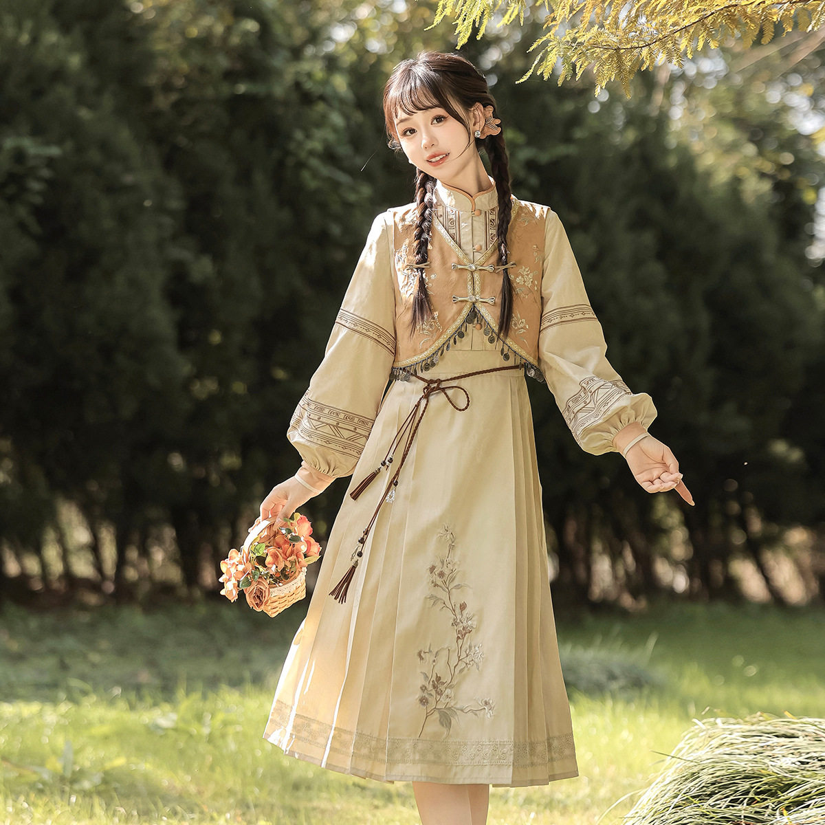 原创设计旷野之风汉服女中国风改良汉元素马甲连衣裙套装汉服套装