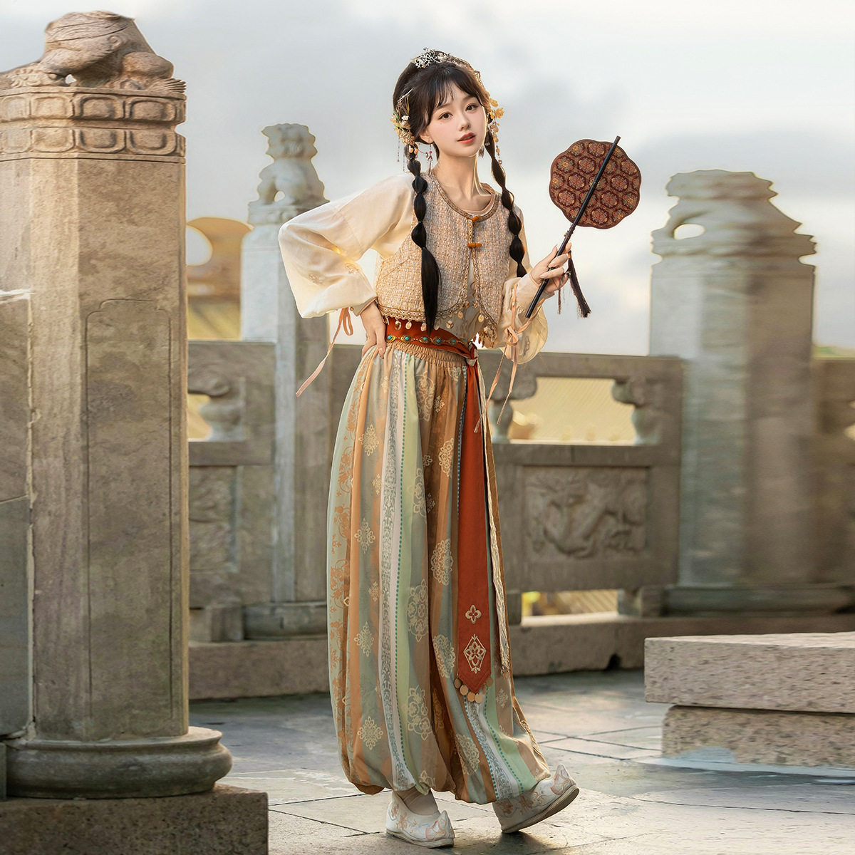 原创设计永遇乐汉服女敦煌风西域风马甲上衣裤子套装汉服套装宽松