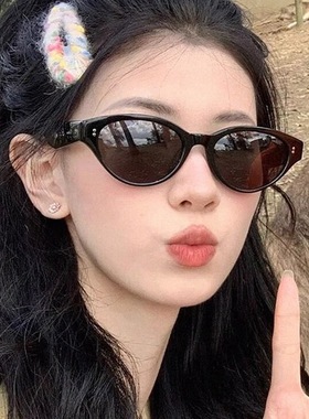 日本品质复古猫眼墨镜女显瘦高级感防紫外线黑色框防晒太阳镜可配