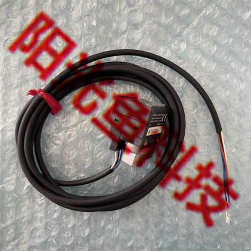 AP-C33基恩士 AP-C33W  AP-C33C气压表开关数字压力传感器AP-C33P