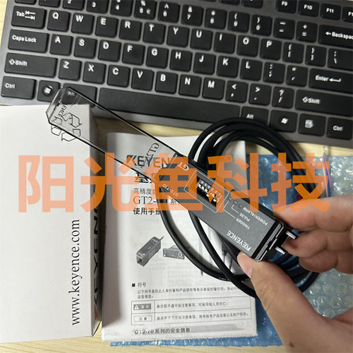 正品GT2-71D 基恩士 GT2-UB1   P12F  PA12  P12激光传感器放大器