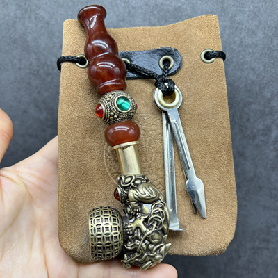 黄铜貔貅一档红珠子四钻红玛瑙葫芦烟嘴加牛皮烟袋子三老式旱烟袋