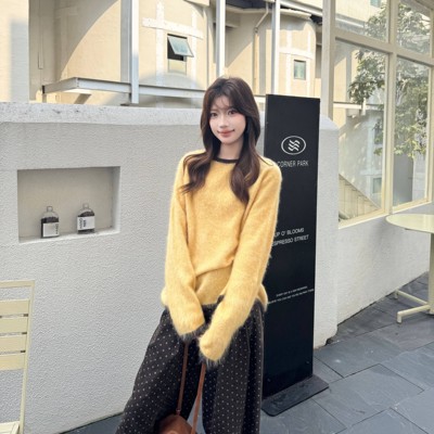 TCREER｜ 彩绒逐风 秋冬撞色圆领拉毛上衣色彩别致宽松针织衫