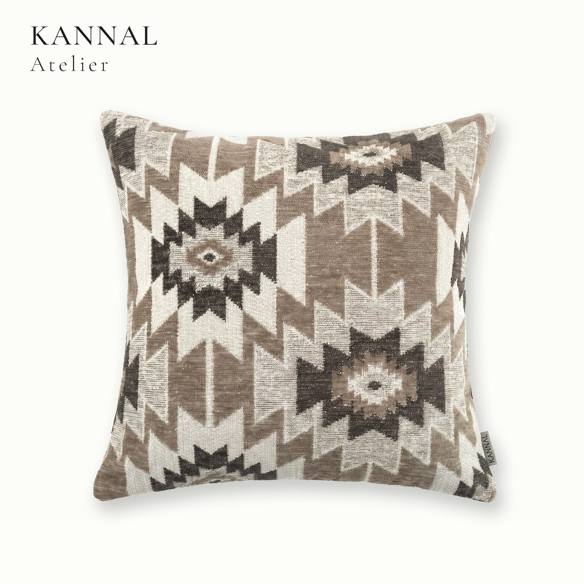KANNAL｜Soft Forms｜自然风中性咖色砂岩米几何提花靠垫客厅抱枕