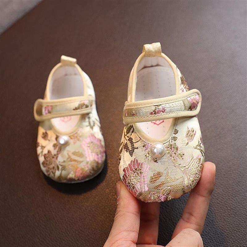 宝宝抓周宴鞋子周岁鞋女宝宝汉服鞋婴儿唐装鞋抓周鞋古风小童厂家