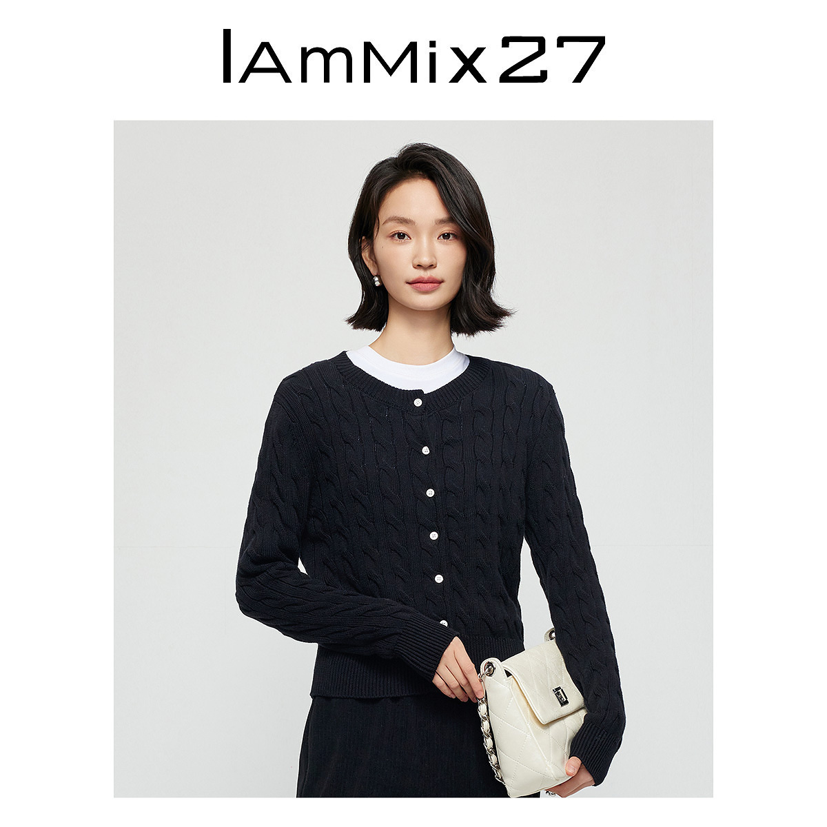 Iammix27全棉麻花圆领开衫毛衫