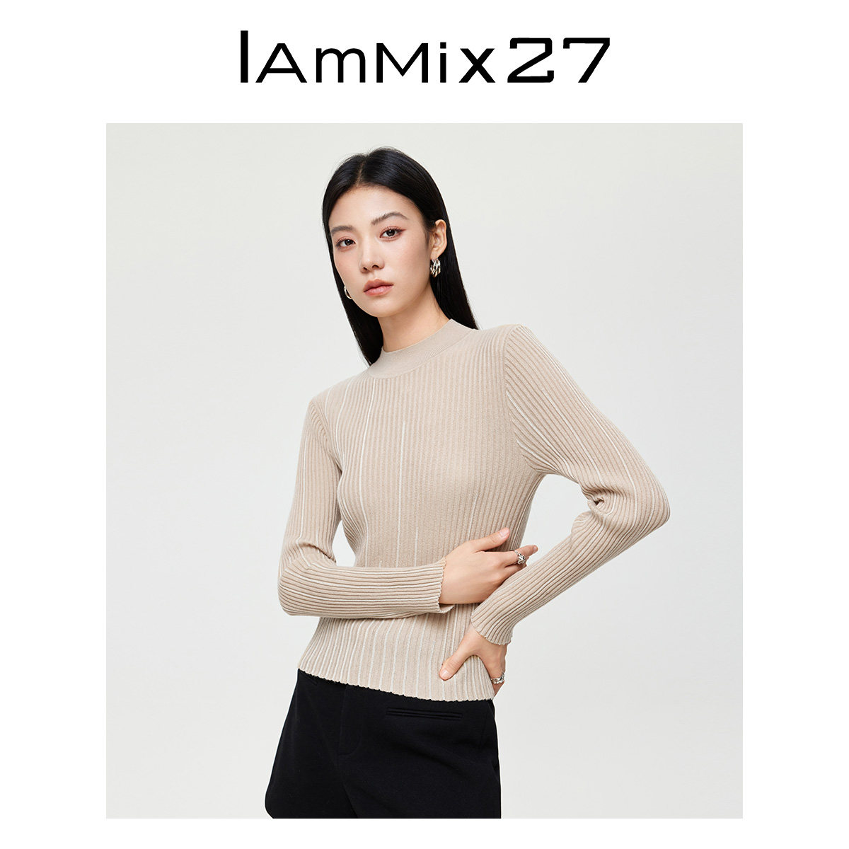 IAmMIX27冬季半高领套头毛衫女长袖修身显瘦亮丝条纹打底针织衫女