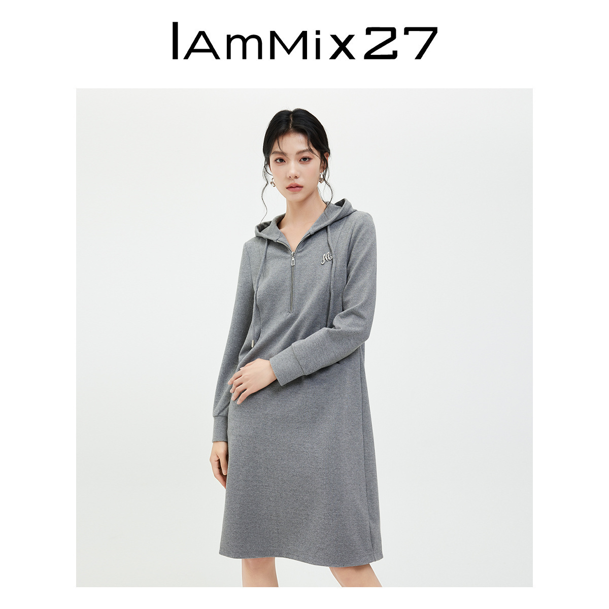iammix27休闲连帽亮丝连衣裙