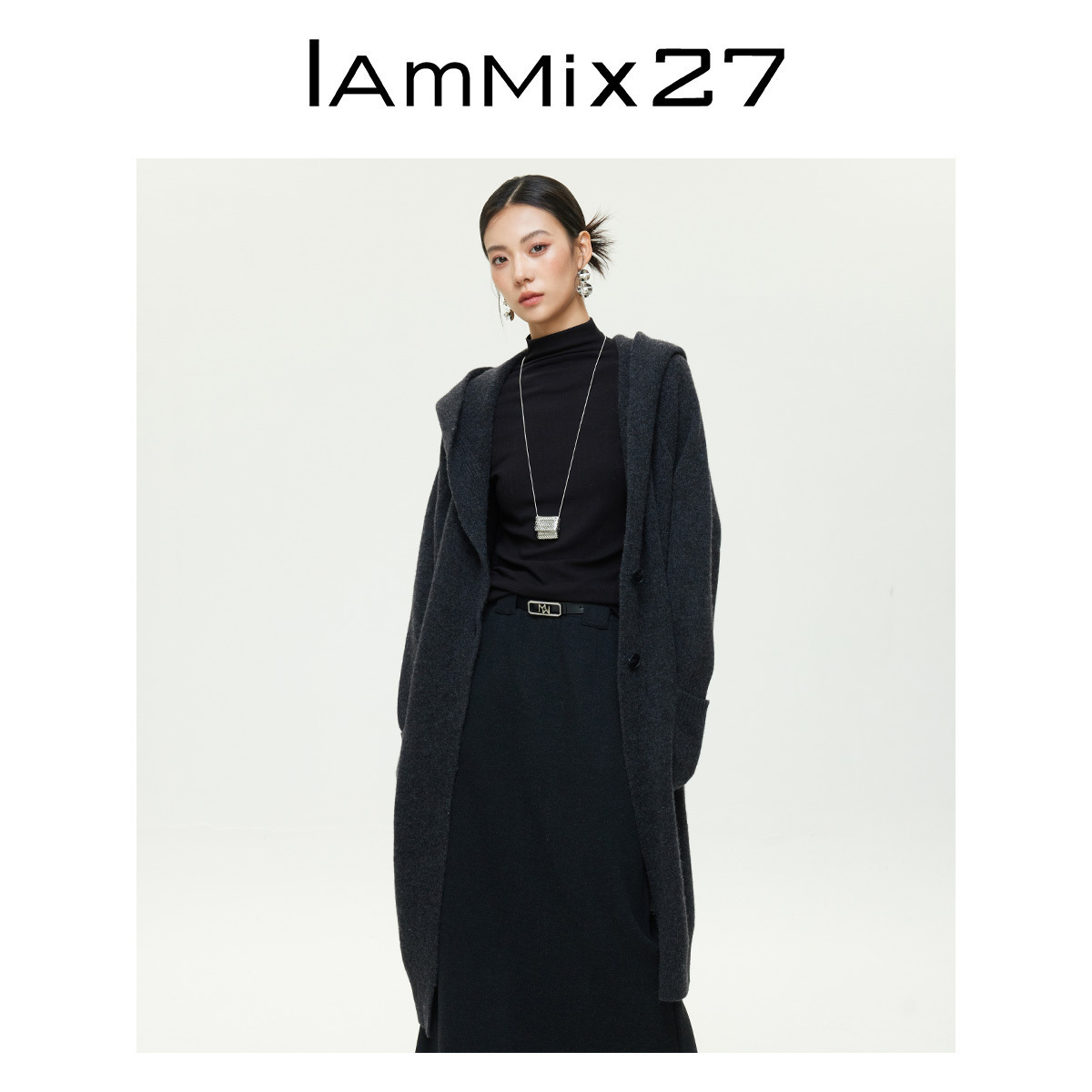 iammix27黑色连帽绵羊毛针织大衣
