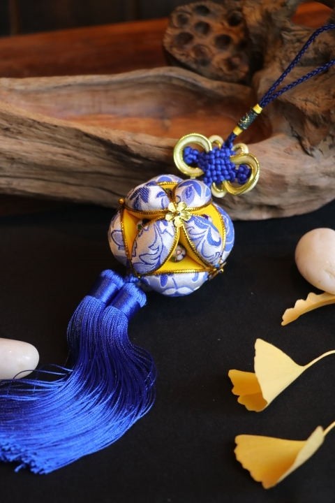 厂促徐州马庄香包路路通手工汽车挂饰衣柜刺绣香囊