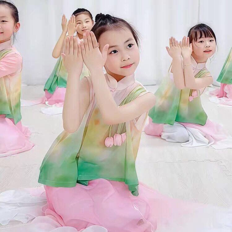 儿童中国风古典舞表演练功服女童仙气演出服装立春伞扇子舞演出服图片