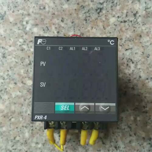 议价温控表PXR4TCS1一0Y13U可维修翻新