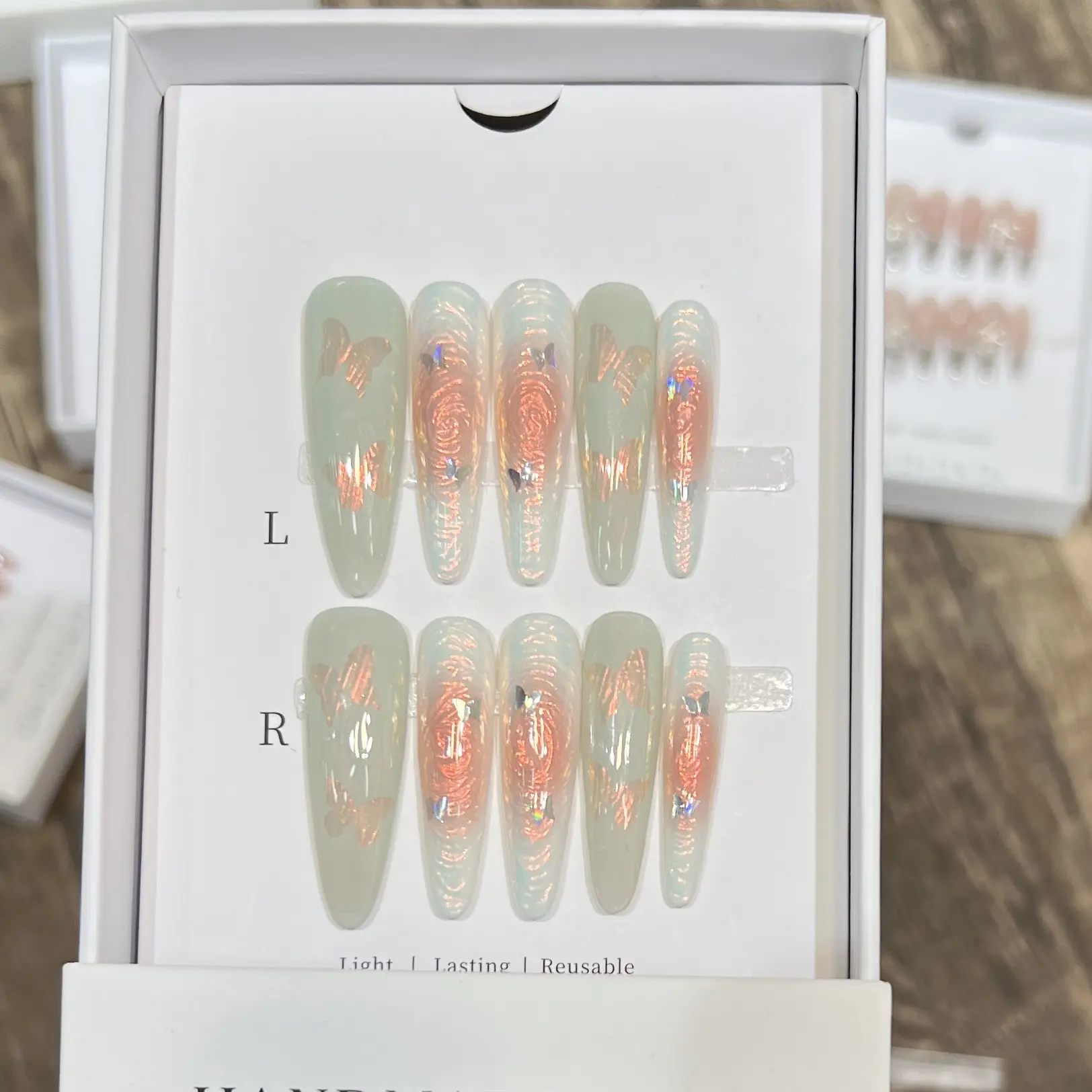 黛瑞森 纯手工穿戴甲幻彩漩涡蝴蝶气质温柔奶奶绿美甲可拆卸甲片