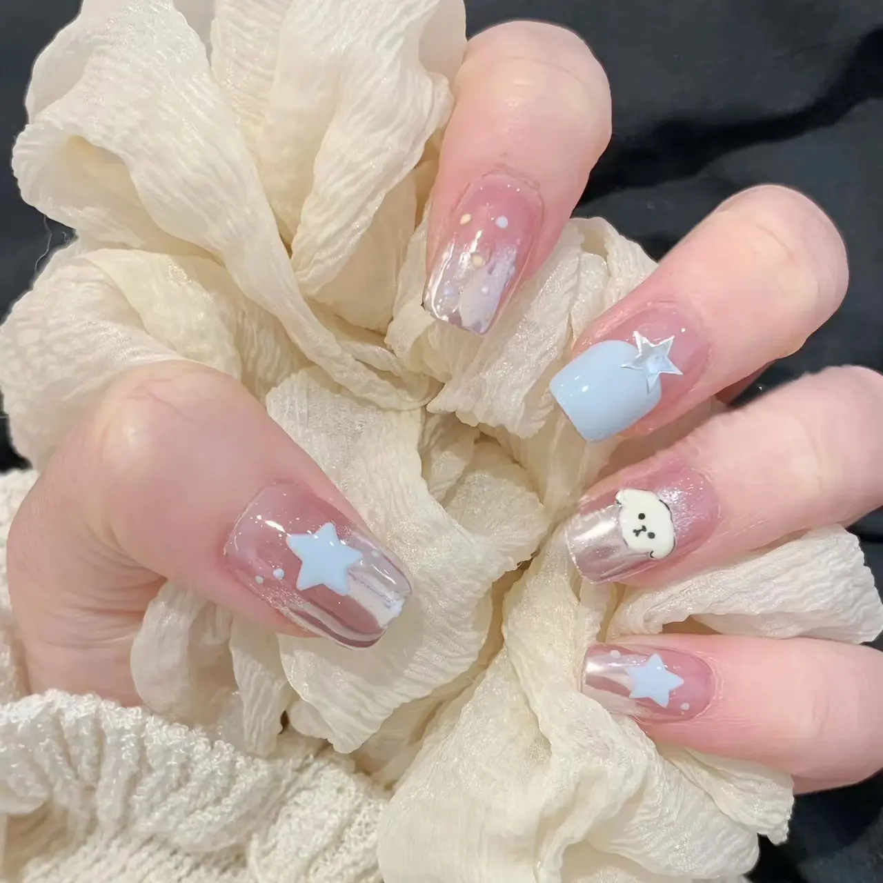 可爱短款美甲手工穿戴甲片ins风甲片手绘小奶狗魔镜法式学生短甲