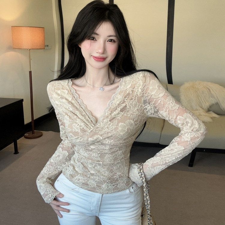 纯欲风辣妹气质V领长袖蕾