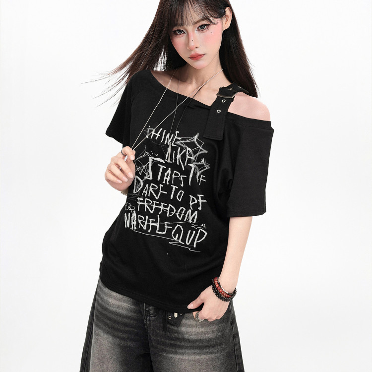 设计感斜肩吊带短袖t恤女