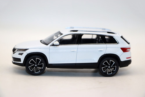 Norev诺威尔1/43斯柯达Kodiaq柯迪亚克SUV汽车模型合金车摆件礼品