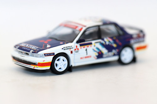 Para 1/64 三菱Galant VR-4 1993戈蓝拉力赛车模型印尼站玩具摆件