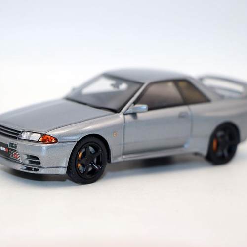 Kyosho京商树脂车1/43尼桑天际线GTR-R32跑车战神仿真模型摆件