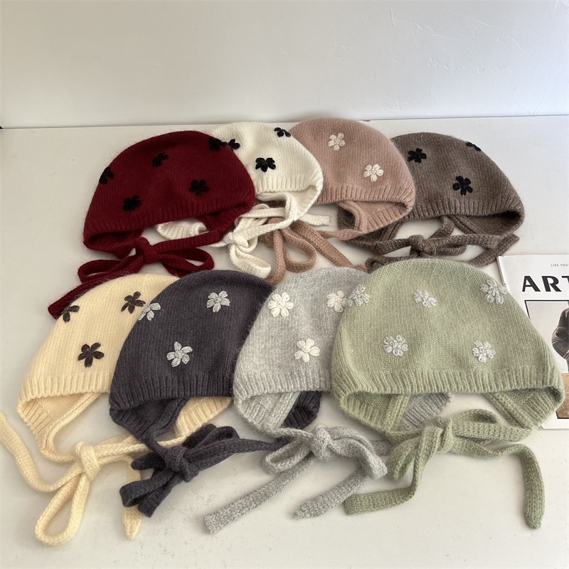 韩版兔绒羊毛混纺针织巴拉克拉法帽女生可爱雏菊保暖包头毛线帽子