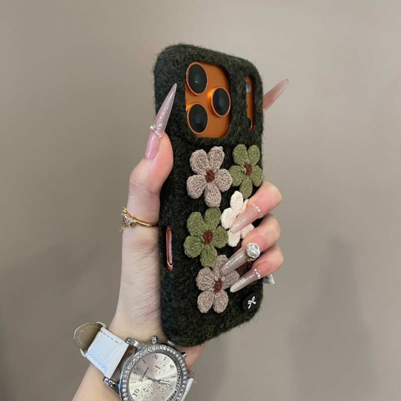 秋冬ins毛绒针织花朵适用iPhone1