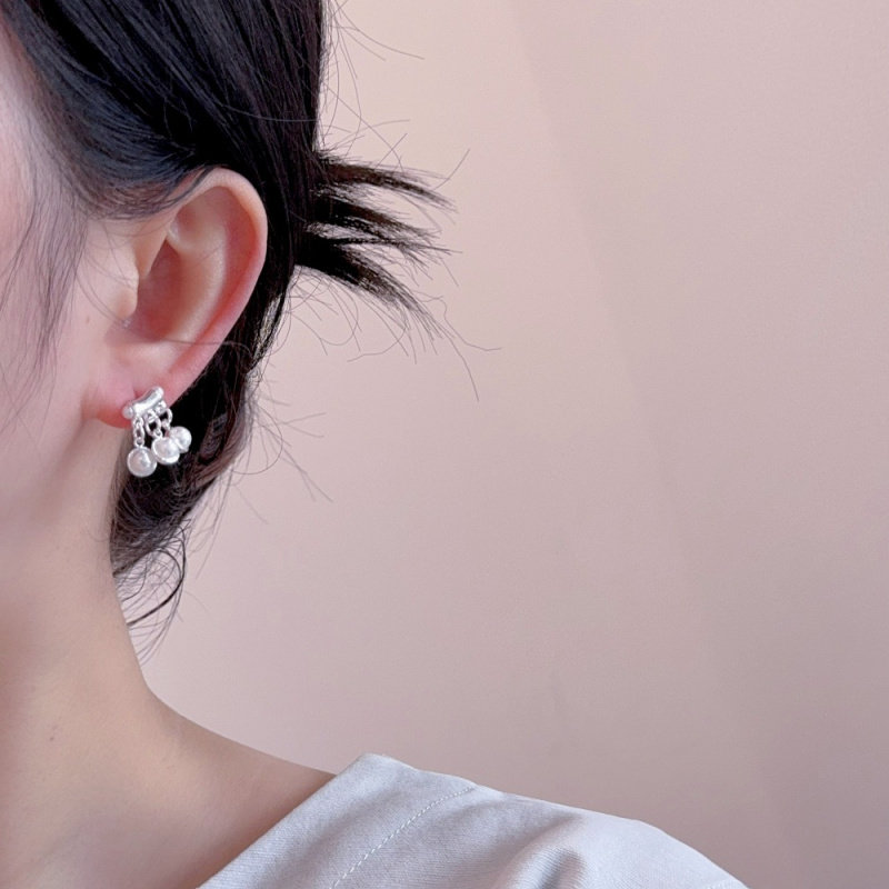 法式灵动珍珠流苏耳环小众独特个性简约耳钉时尚气质优雅轻奢耳饰,饰品/流行首饰/时尚饰品新,耳环,淘宝优惠券,粉丝福利购,淘宝优惠卷