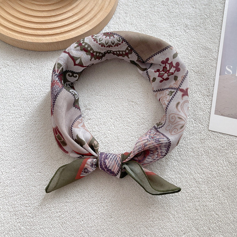 秋季文艺复古蓝色图腾花朵棉麻小方巾女多用百搭系脖领巾绑发丝巾,服饰配件/皮带/帽子/围巾,围巾/丝巾/披肩,淘宝优惠券,粉丝福利购,淘宝优惠卷