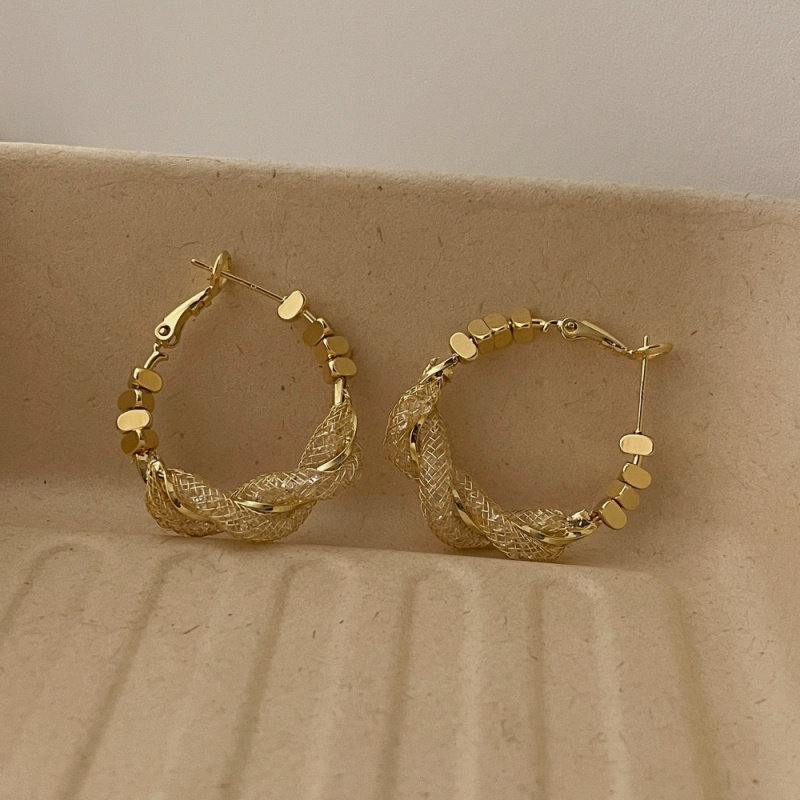 轻奢镂空麻花不规则耳扣高级感爆闪缠绕耳环气质时尚耳钉耳饰女