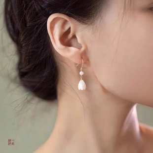 铃兰花古风国风简约耳环女无耳洞耳夹汉服新年马面裙耳饰配饰搭配