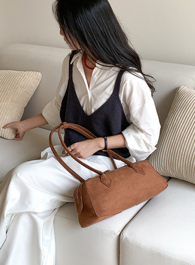 MJ女包腊肠包秋冬新款复古磨砂牛皮麂皮法式小众通勤包腋下法棍包