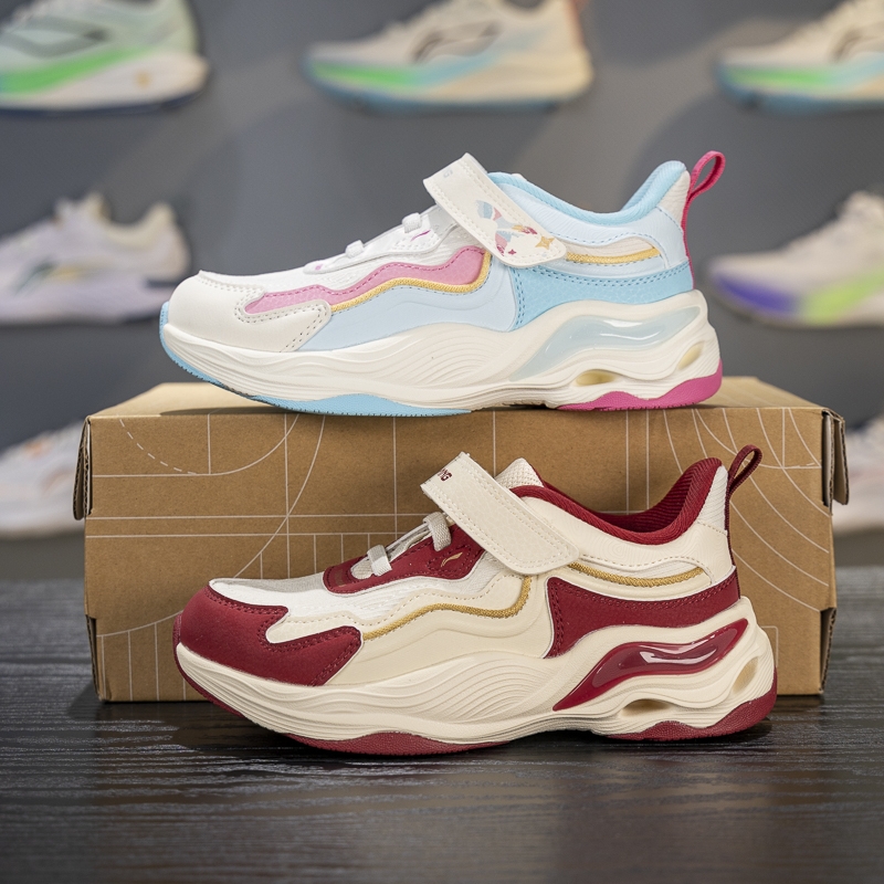 李宁四季通用舒适回弹休闲鞋