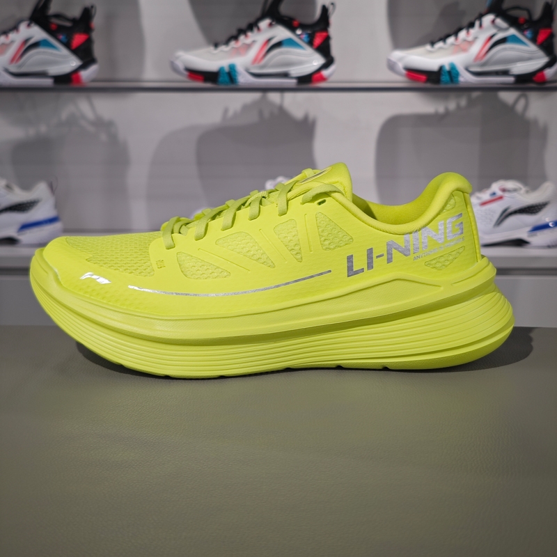 李宁男子休闲慢跑鞋减震回弹