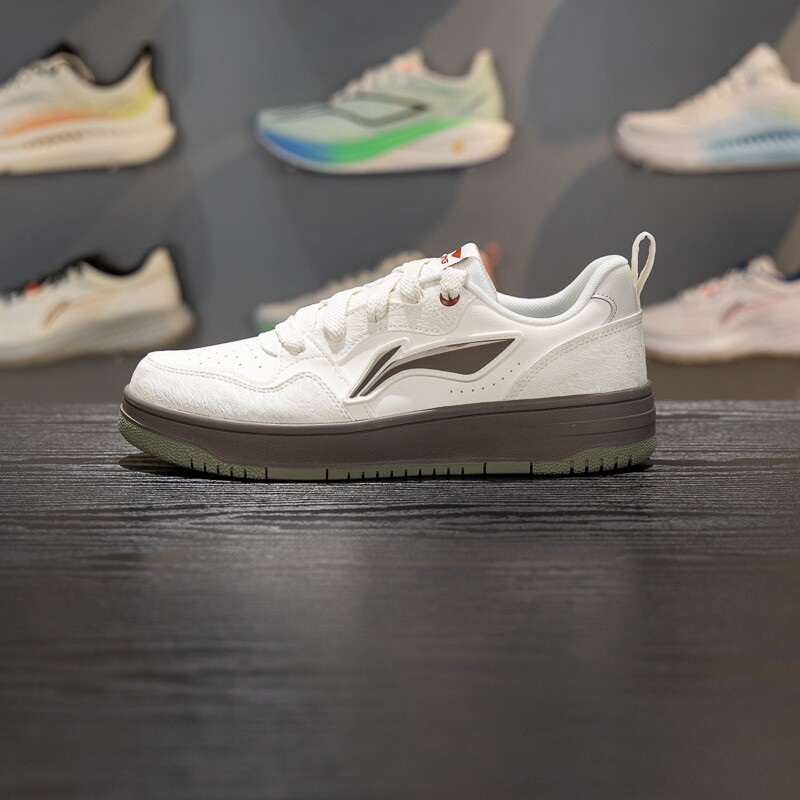 正品李宁天迹SOFT板鞋男鞋百搭小白鞋透气运动鞋休闲鞋AGCW067