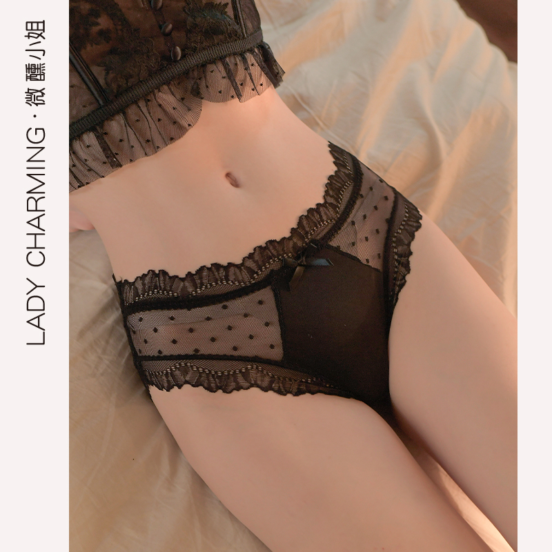 微醺小姐女性感纯欲风内裤