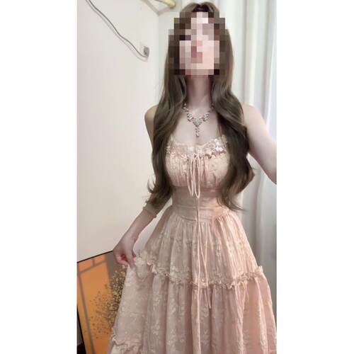 法式浪漫减龄蕾丝花朵粉色拼接吊带连衣裙女无袖度假风A字长裙子
