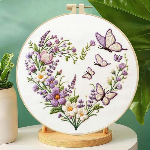 热销紫色花卉刺绣半成品 新手DIY材料包客厅卧室挂画工厂直供