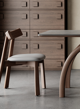 意式极简实木餐椅家用现代简约新款电脑化妆椅子北欧吃饭靠背皮椅