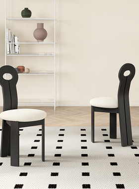 法式复古实木餐椅家用小户型设计师化妆样板间黑色羊羔绒靠背椅