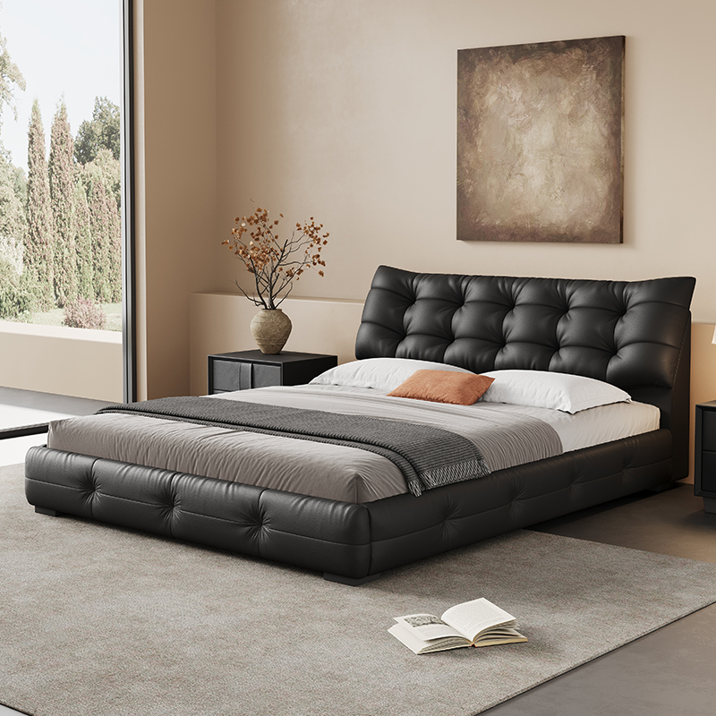 意式极简双人软包黑色真皮床
