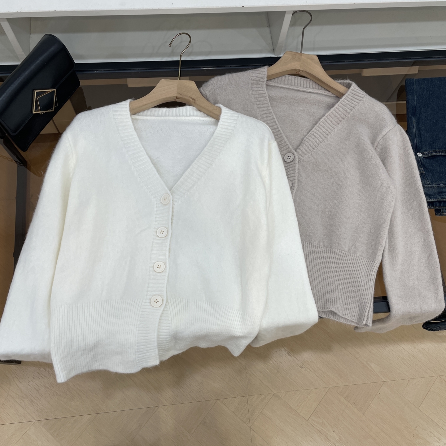 气质简约长袖上衣女秋冬新款时尚百搭修身显瘦开衫毛衣K#4