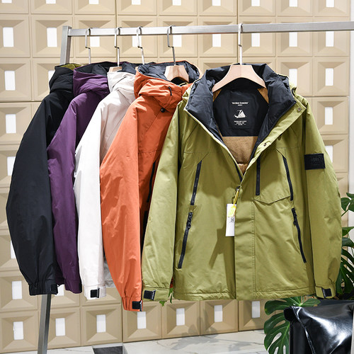 防风防水时尚休闲户外连帽羽绒服