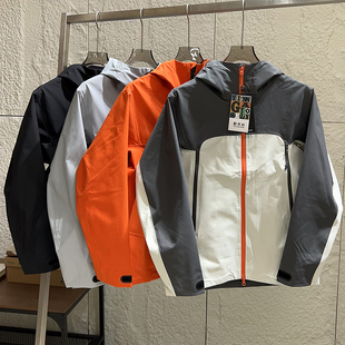 全天候硬壳冲锋衣！防风防泼水！秋季男女情侣户外连帽夹克外套潮