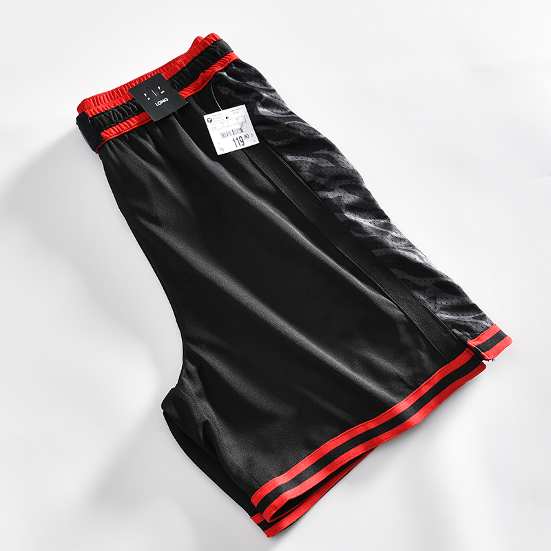 拼色设计吸湿透气短裤