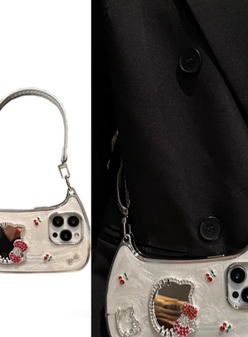 高级樱桃水波纹镜面kt猫适用苹果17手机壳大孔iphone15promax女14pr可调节斜挎16背带挂绳13手提包包12背包式