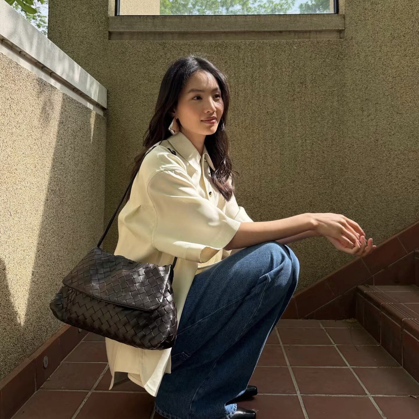 头层羊皮BV编织羊皮女包真皮斜挎包垃圾袋包女士翻盖底羊皮单肩包