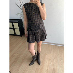 圆领通勤风裙子女胖MM FishCake 大码 微胖短款 格纹百褶连衣裙无袖