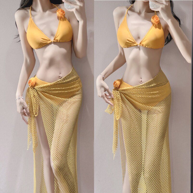 2026新款bikini辣妹比基尼海边度假拍照温泉分体吊带三件套泳衣女