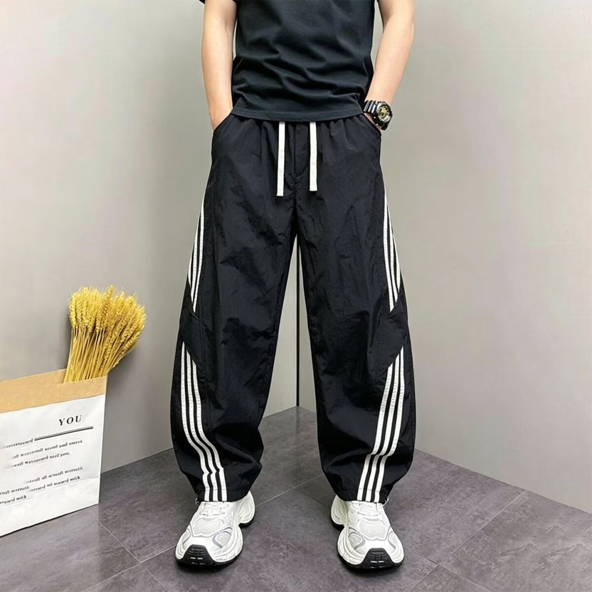 大码美式三条杠条纹薄款休闲裤男士夏季运动速干冰丝裤子束脚裤潮
