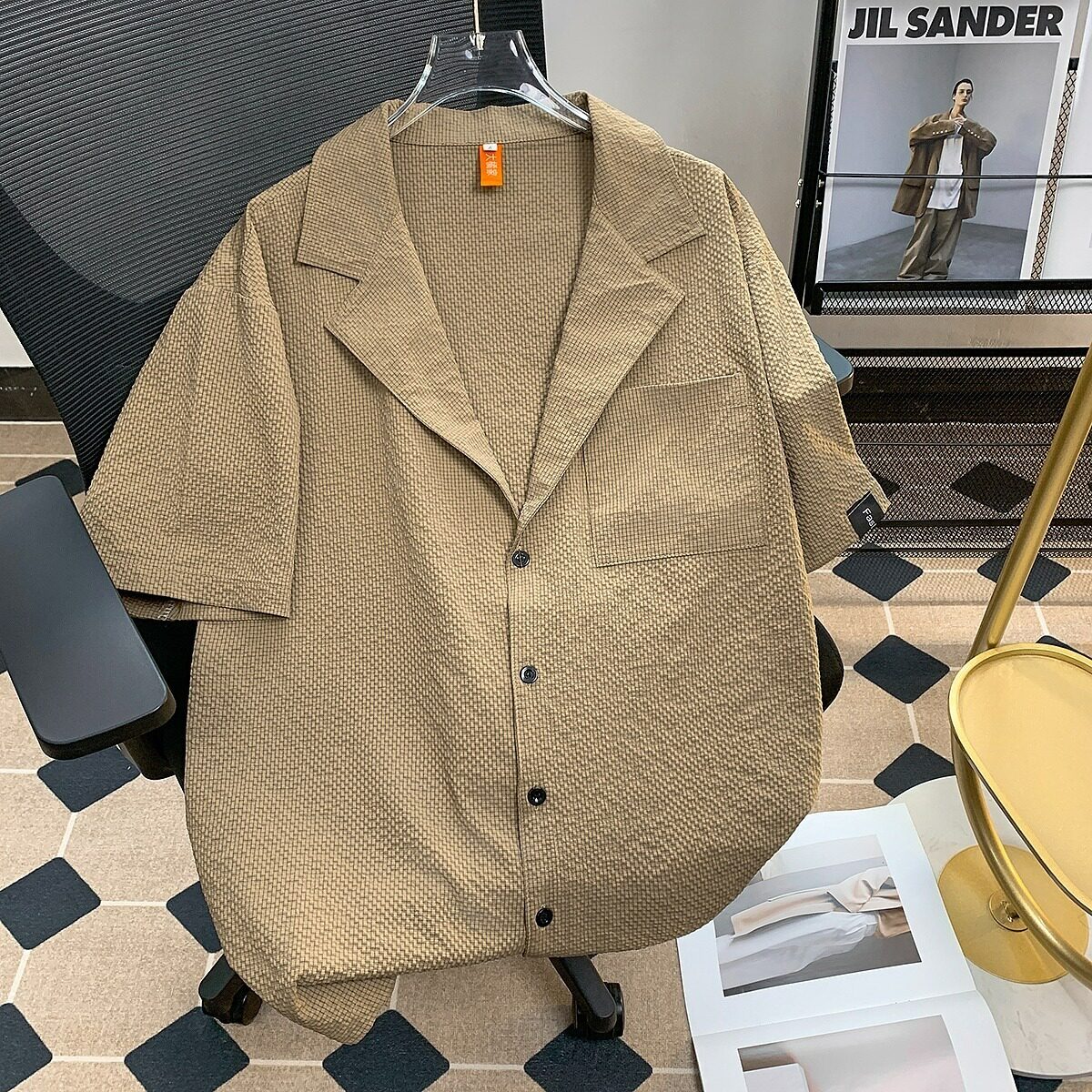 西装领衬衫男士短袖夏季薄款潮流复古褶皱设计感休闲半袖衬衣男装