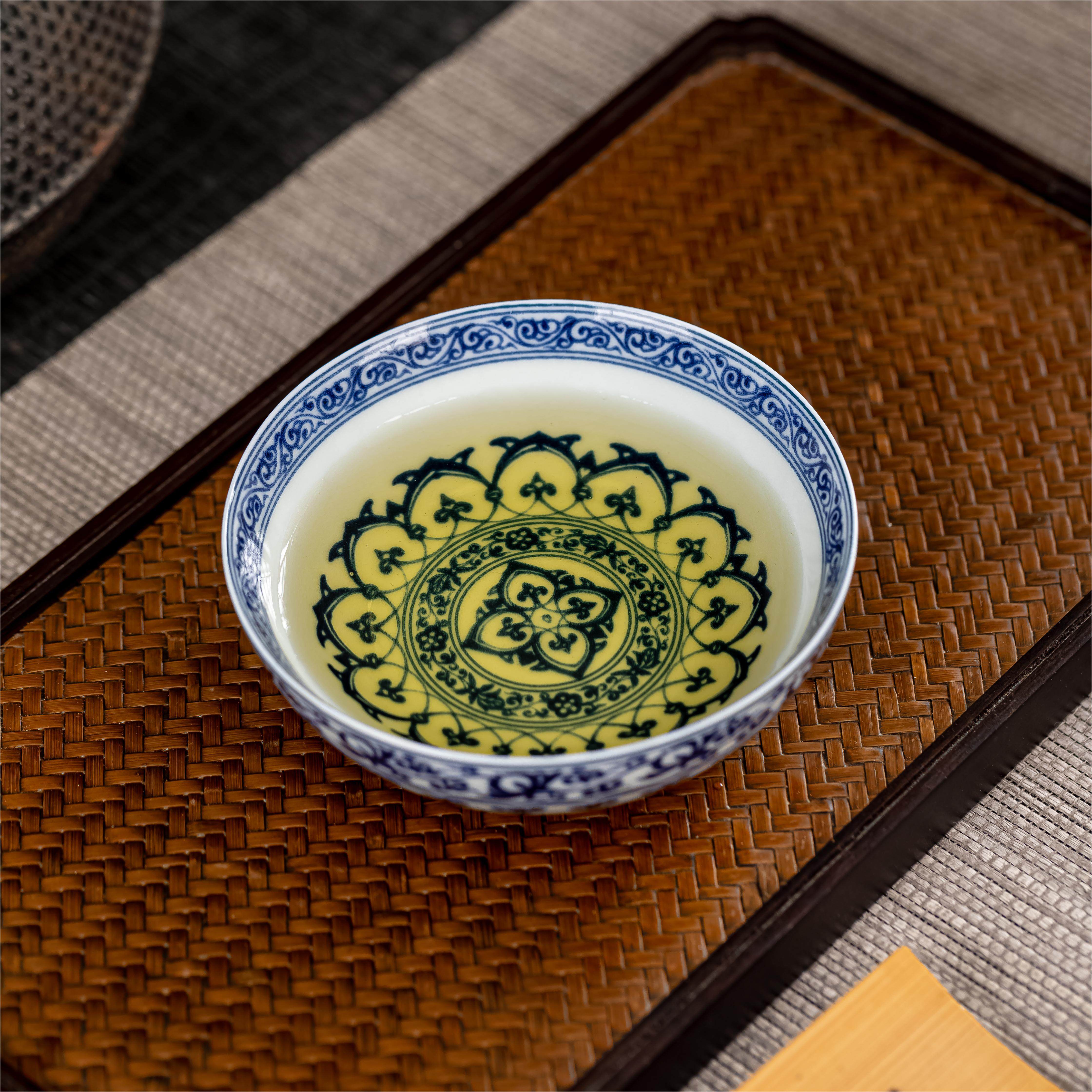 景德镇茶杯瓷器 宝相普洱杯陶瓷茶具仿古青花瓷 复古品茗杯家用